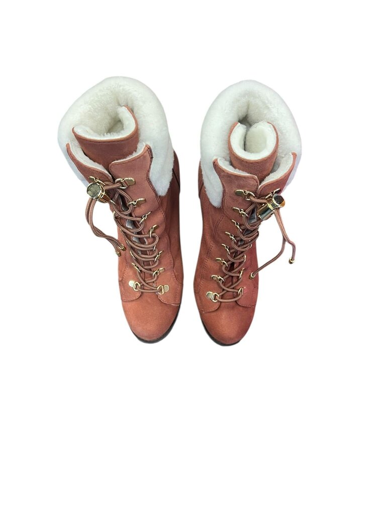 Women's Brown Fur-Lined Lace-Up Winter Boots