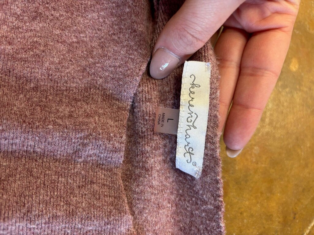 L- Keren Hart Women's Long Sleeve Sweater