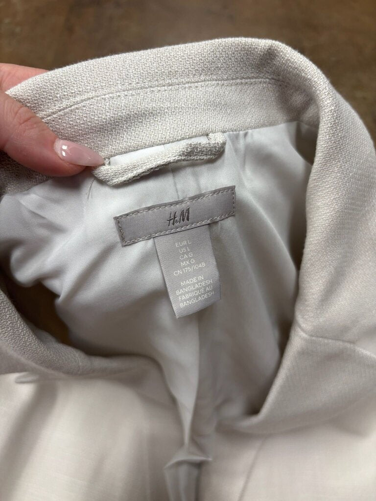 L- H&M Beige Cropped Blazer