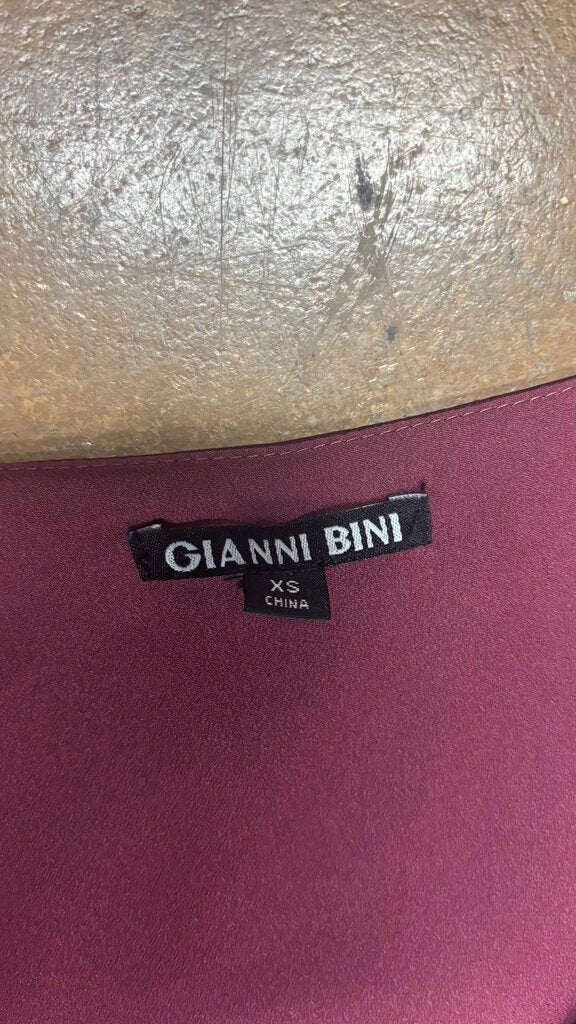 Gianni Bini Bell Sleeve Dress