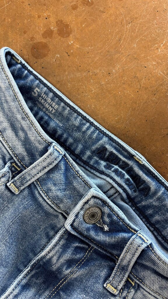 Size 5- Arizona Women's Hi-Rise Skinny Jeans