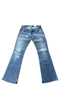 Size 27- Lucky Brand Women’s Distressed Jeans