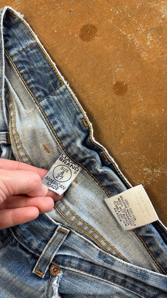 Size 27- Lucky Brand Women’s Distressed Jeans