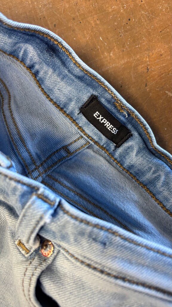 Size 6L- Express Flared Blue Jeans