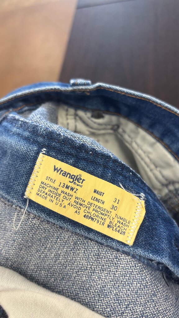 Size 31- Wrangler Men's Blue Jeans