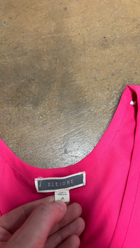 Medium Pleione Women's Pink Sleeveless Top