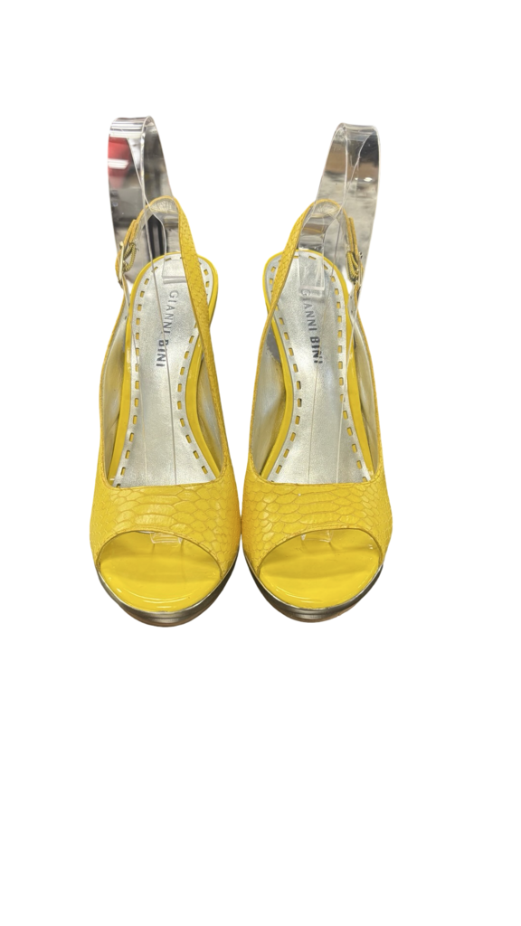 Size 7.5 Gianni Bini Yellow High Heeled Slingback Shoes