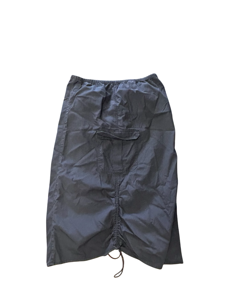 Medium Divided Women's Black Drawstring Skirt