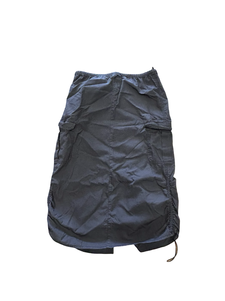 Medium Divided Women's Black Drawstring Skirt