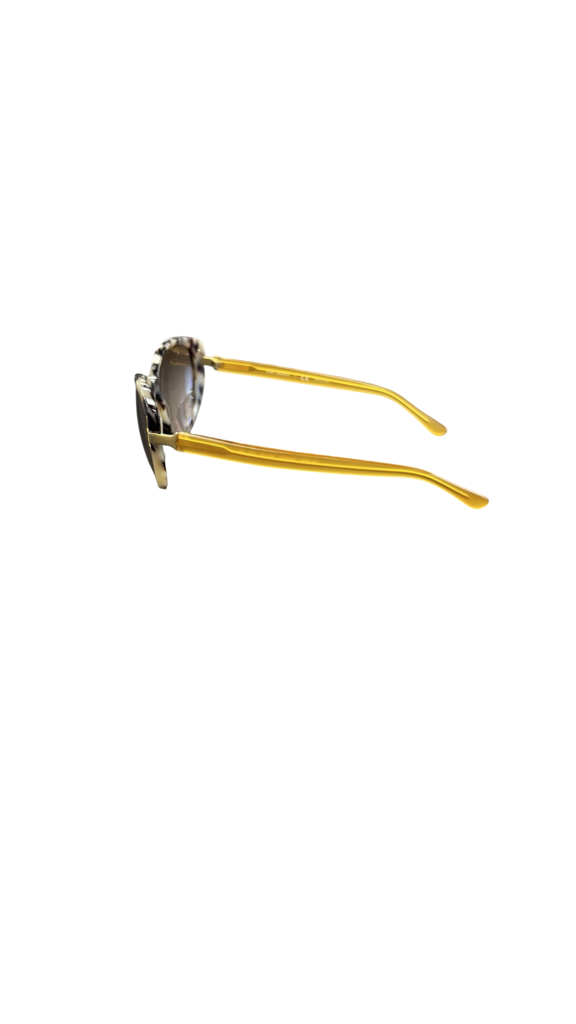 Tory Burch Cat Eye Sunglasses in Tortoiseshell Design