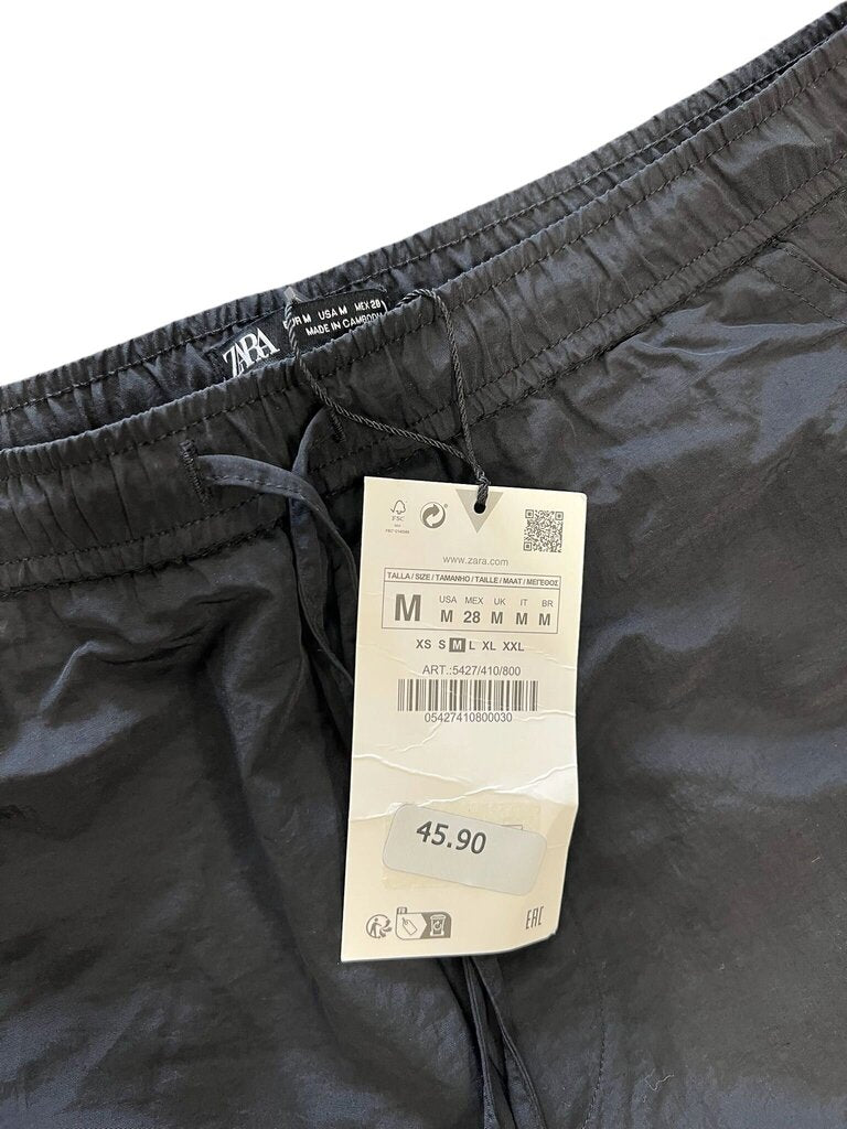 Medium ZARA Stylish Black Pants