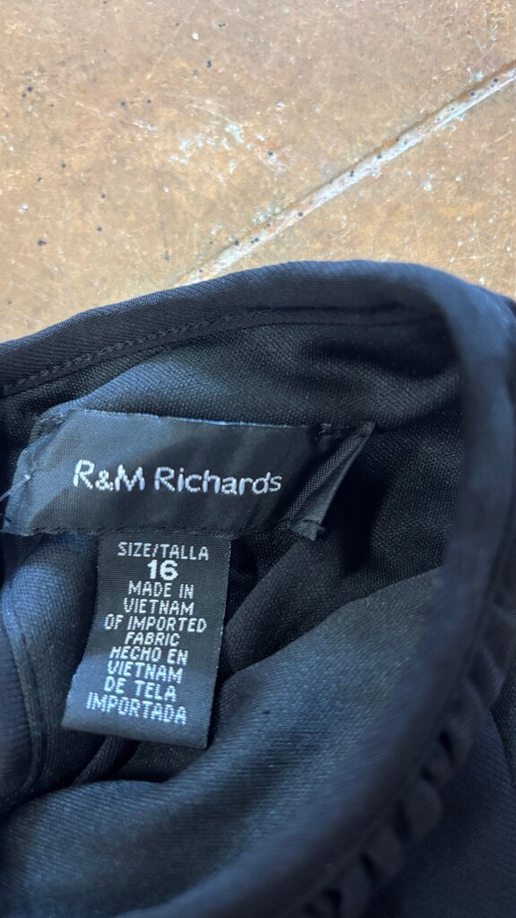 Size 16 R&M Richard’s Black Evening Gown