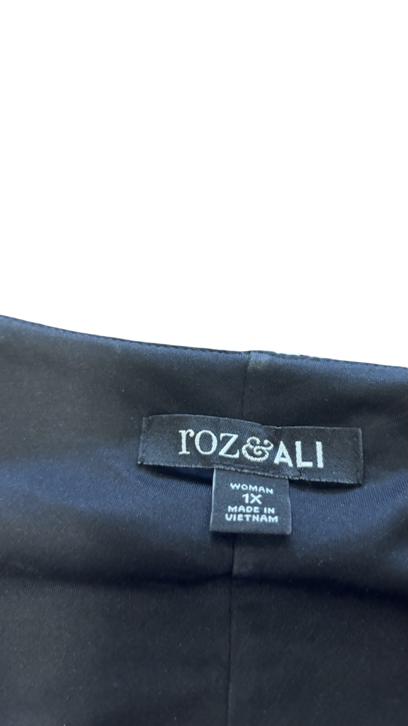 Size 1X Roz & Ali Floral Print Dress