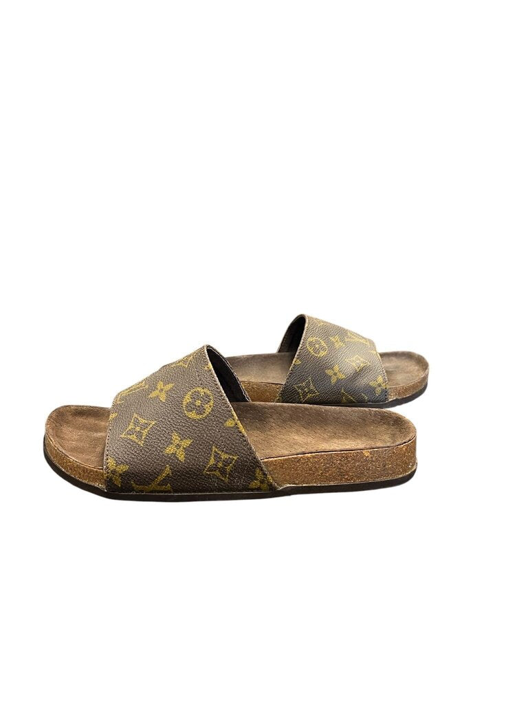 Size 7.5- Louis Vuitton Monogram Slides