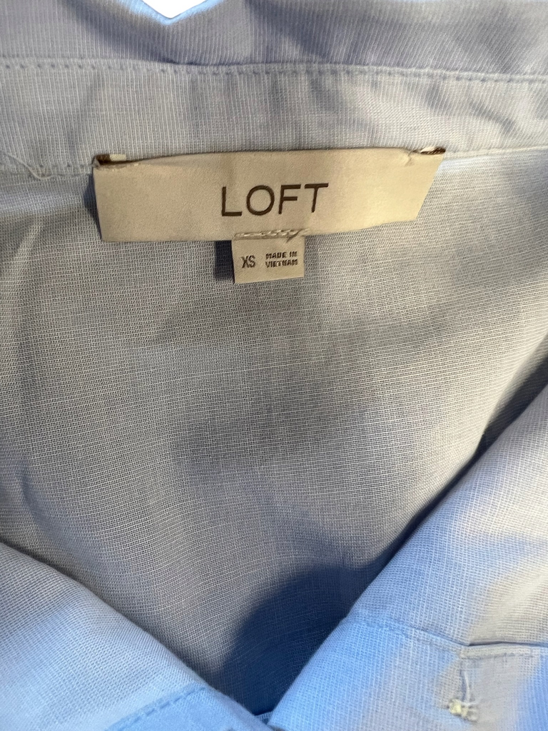 Size XS- LOFT Women's Light Blue Button-Up Shirt