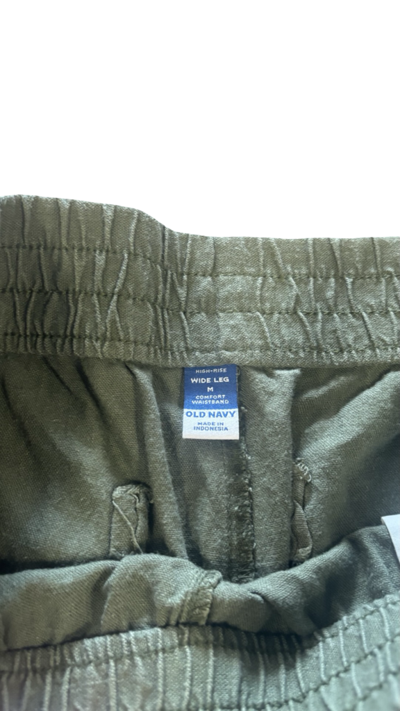 Medium Old Navy High-Rise Wide Leg Pants
