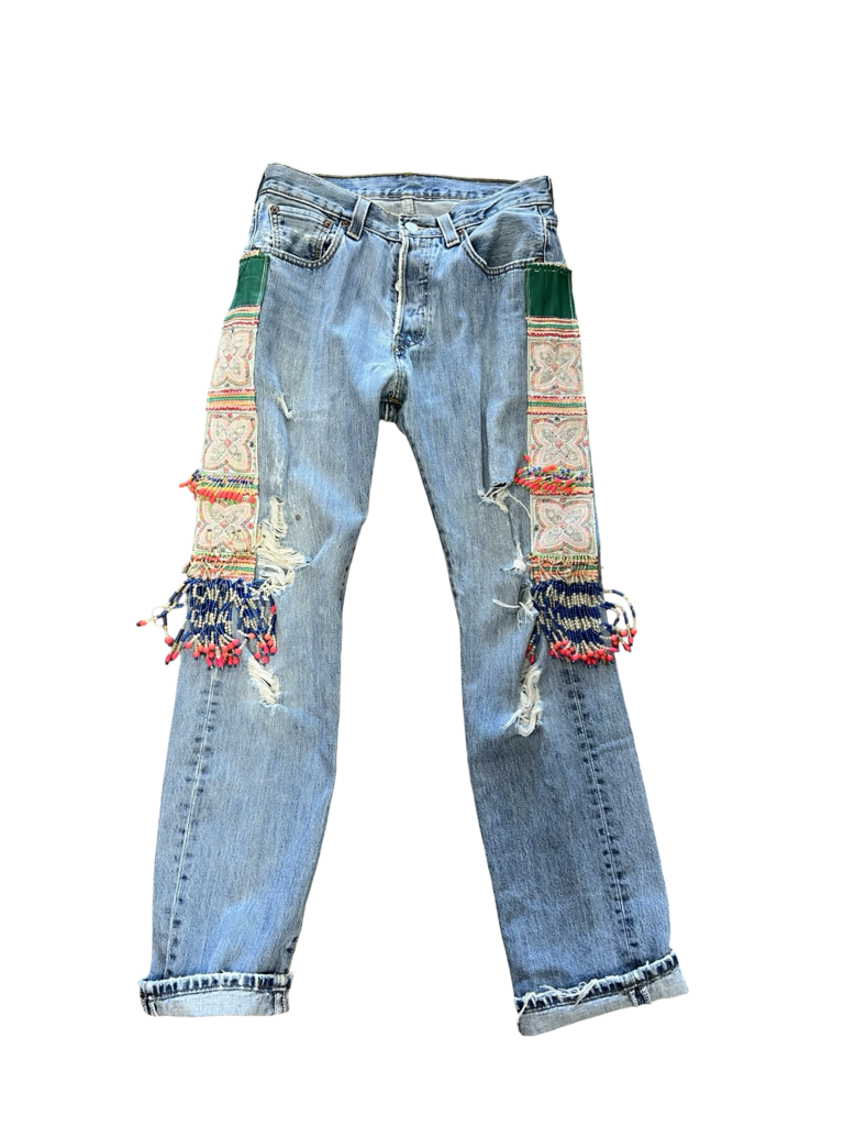 Small Tricia Fix Women's Distressed Jeans