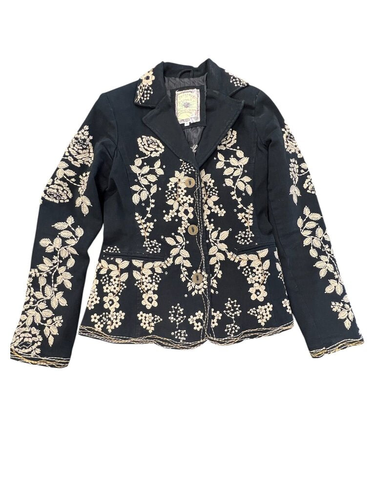 Small Paparazzi Women's Embroidered Blazer
