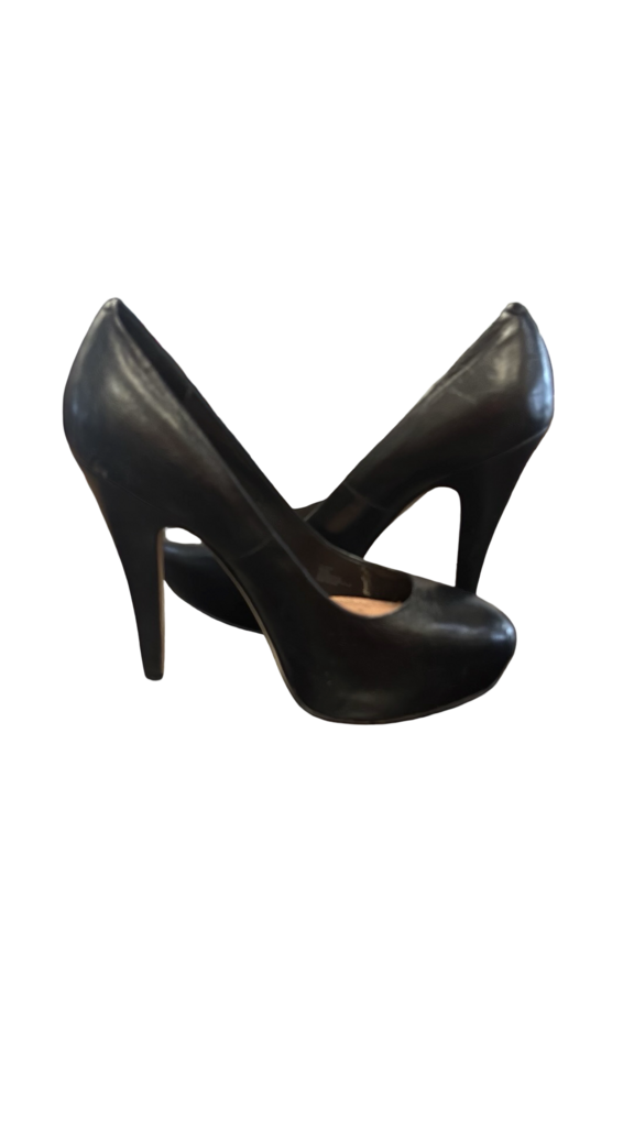 Size 8 Vince Camuto Black High Heels