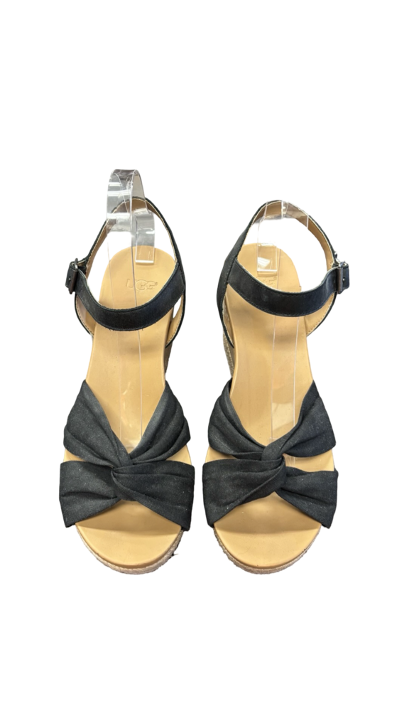 Size 8.5 UGG Joslyn Wedge