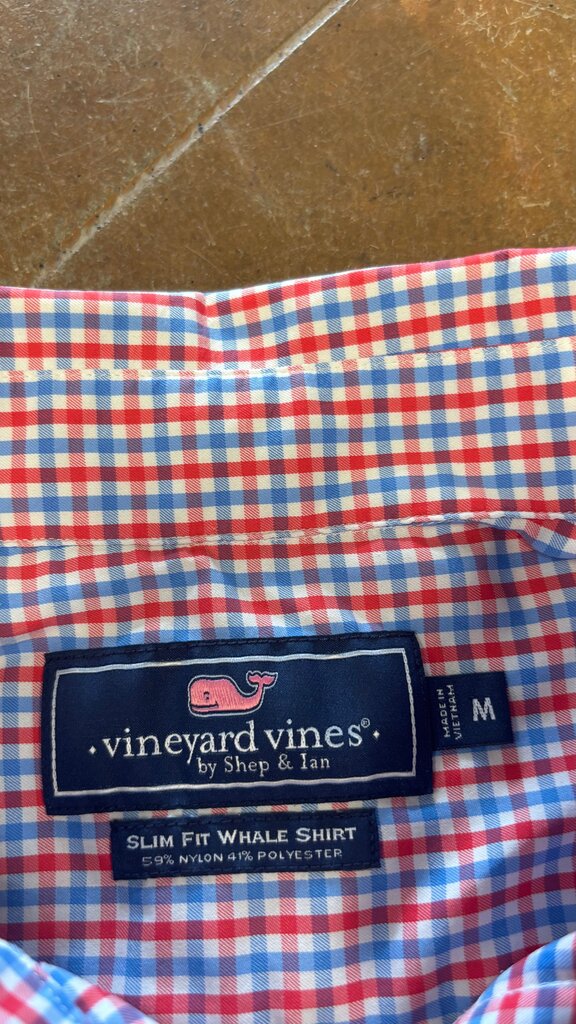 Medium Vineyard Vines Slim Fit Whale Shirt