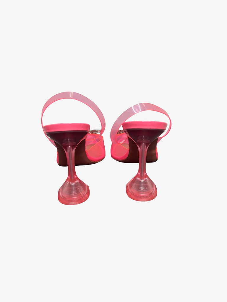 Pink Pointed Toe Heels with Decorative Brooch
