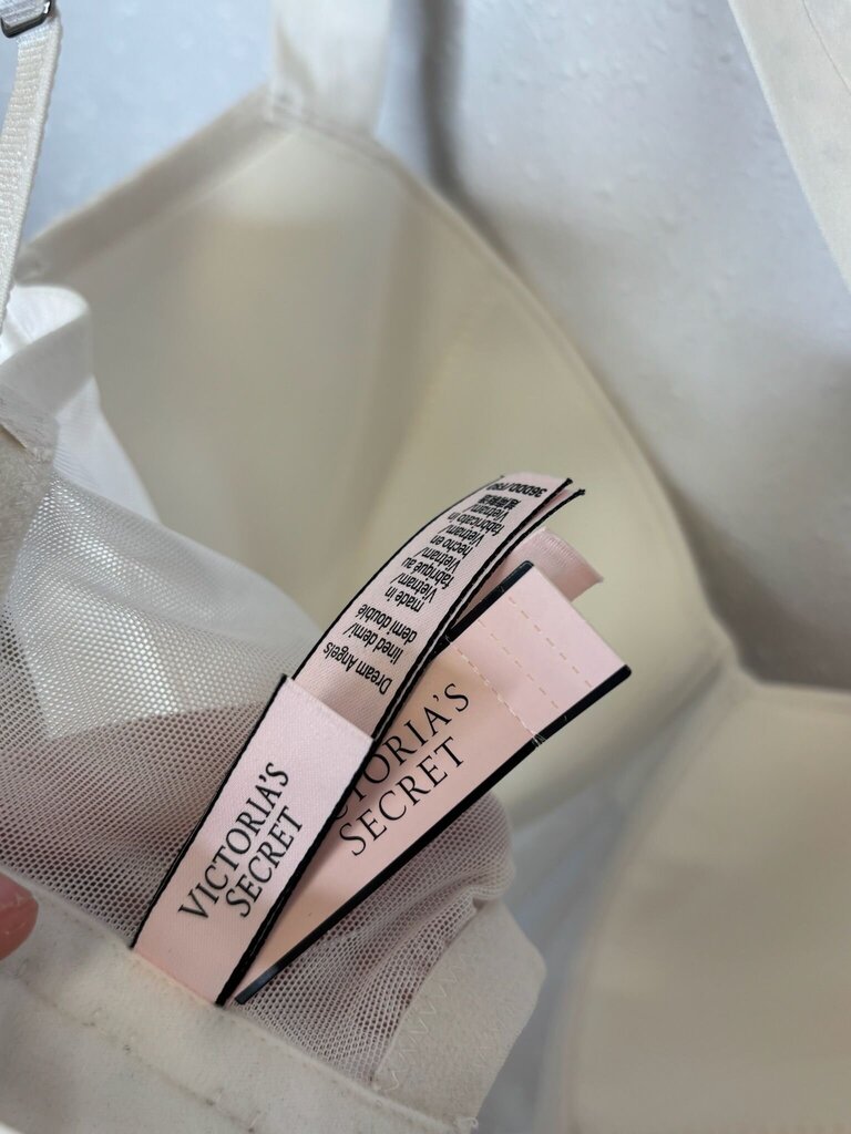 Victoria's Secret White Bra with Detachable Straps