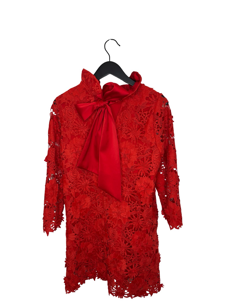 Medium TuckerNuck Red Floral Lace Dress