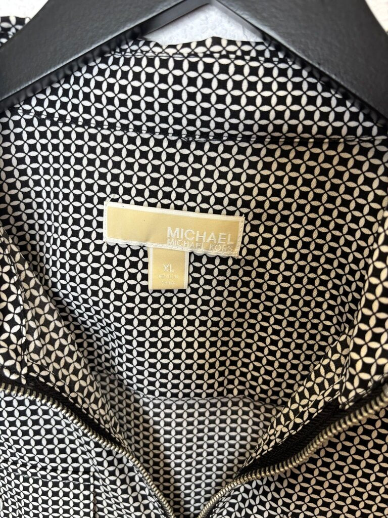 Michael Kors Women's Black and White Patterned Shirt