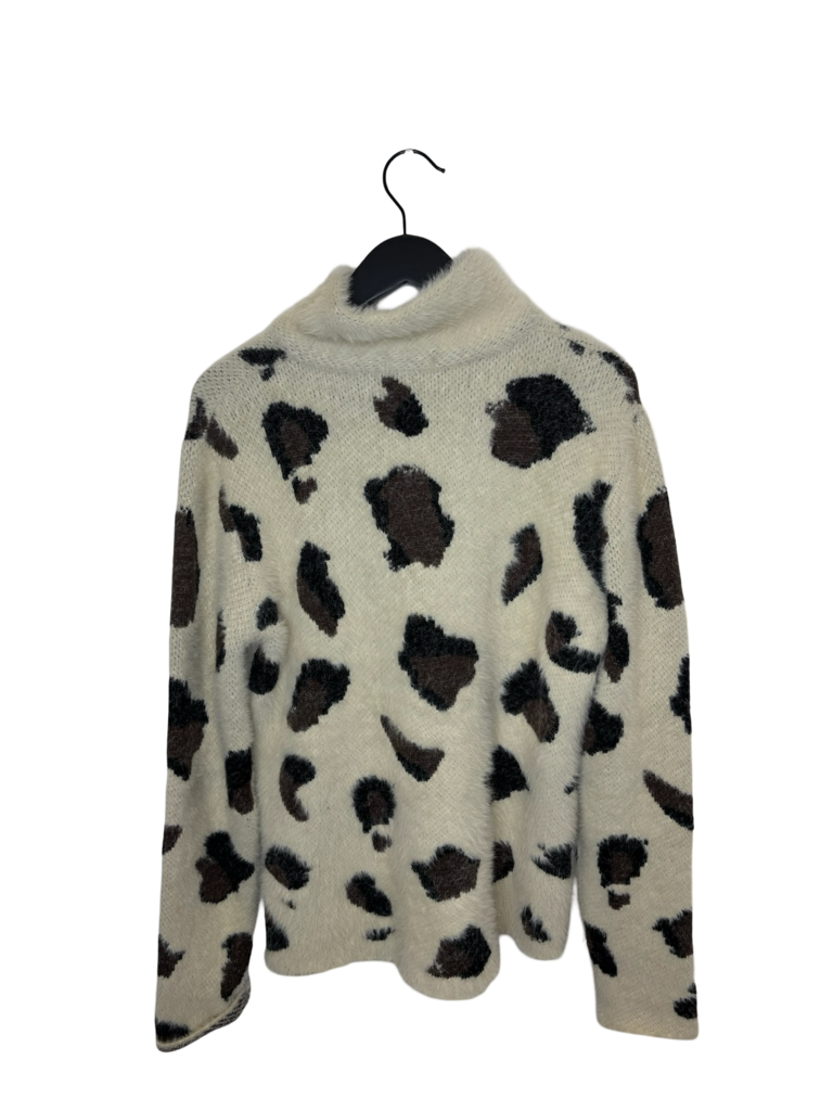 Entro Leopard Print Pullover Sweater