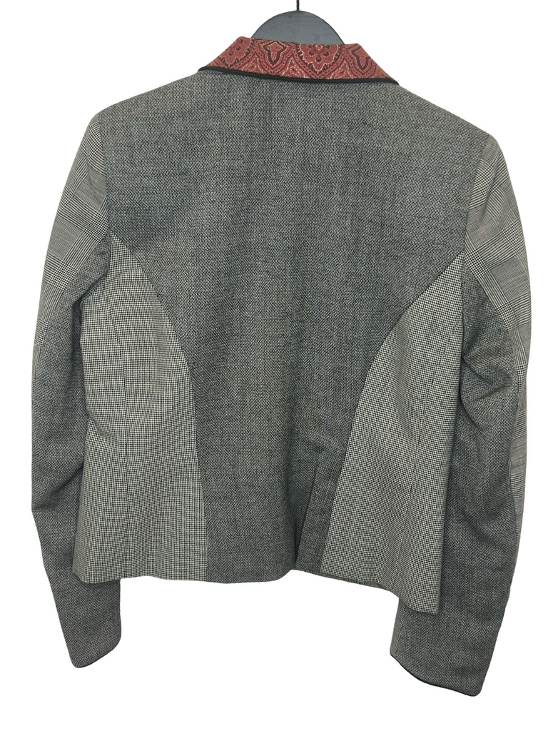 Size 4 Harris Wallace Women's Gray Plaid Blazer