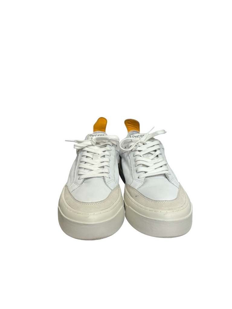 Size 9 ONCEPT White Sneakers with Yellow Tag