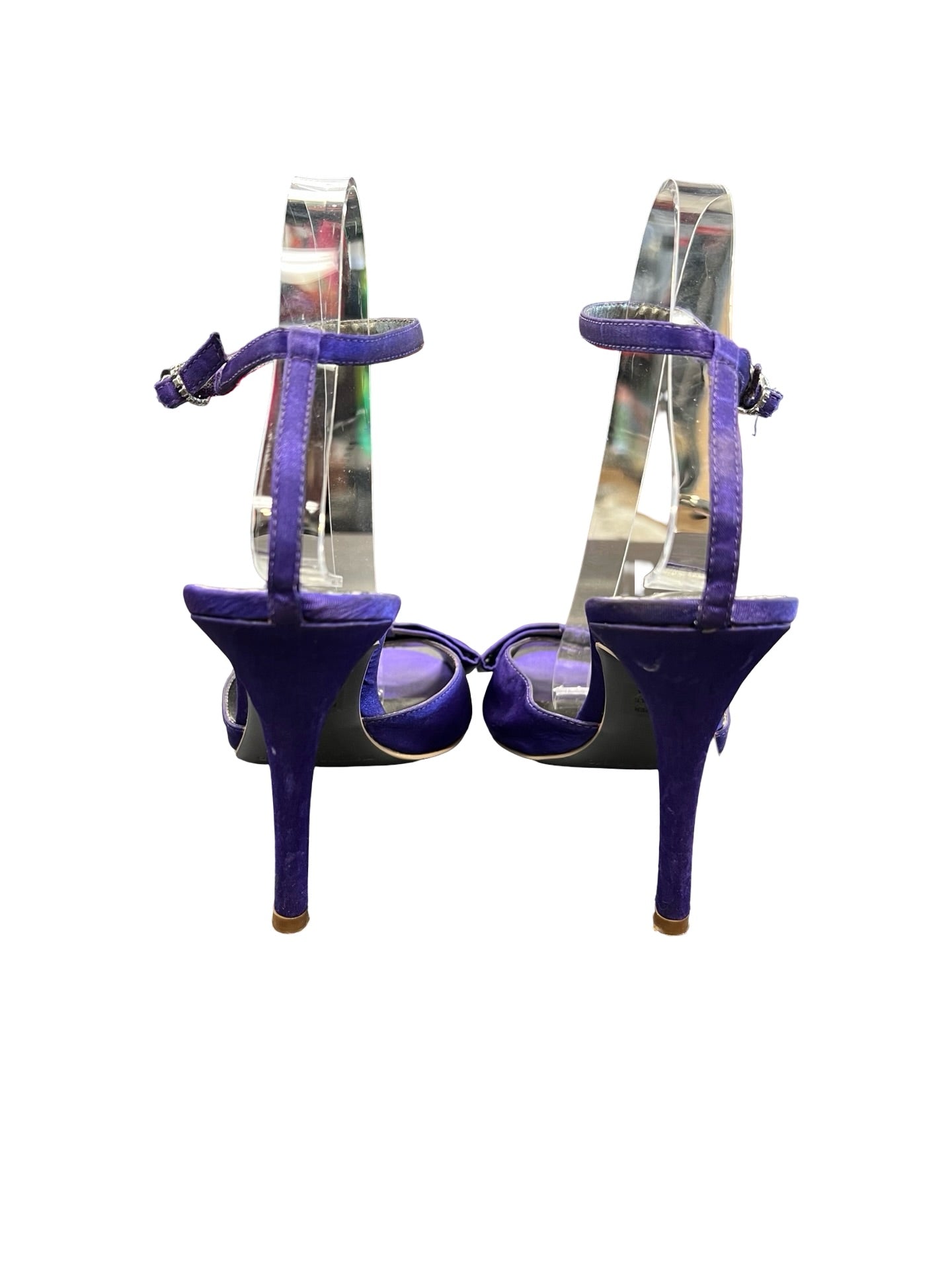 Size 8 Purple High Heels with Bow by Martinez Valero