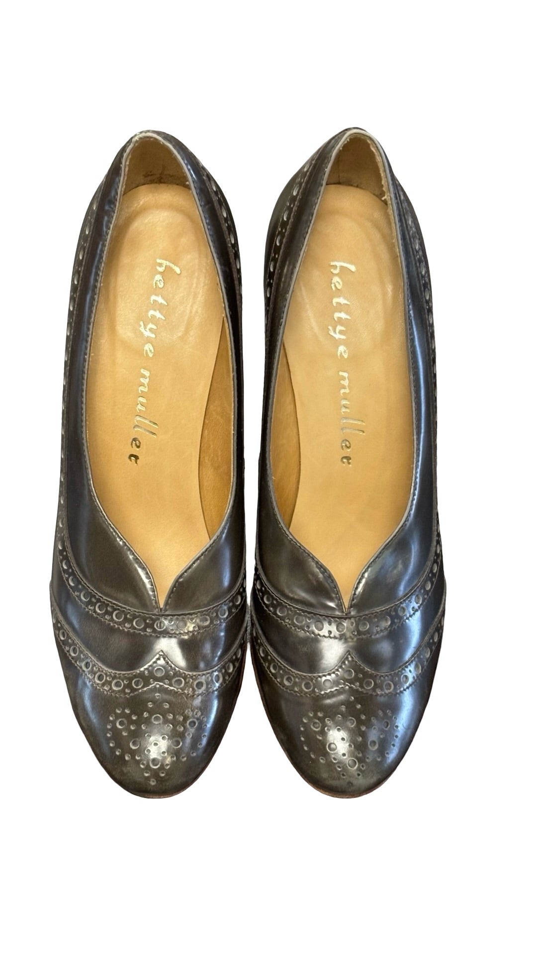 Size 37 Bettye Muller Women's Vintage Brown Heeled Shoes