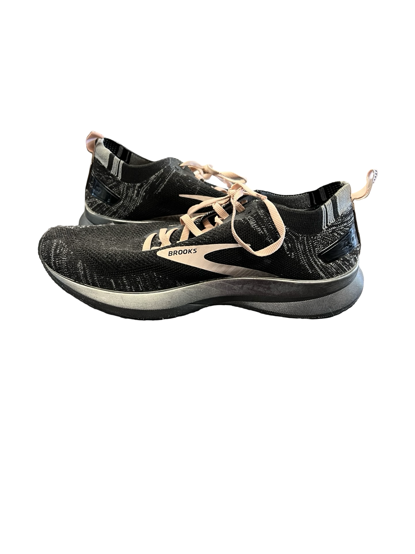 Size 9.5 Brooks Women’s Levitate Running Shoes