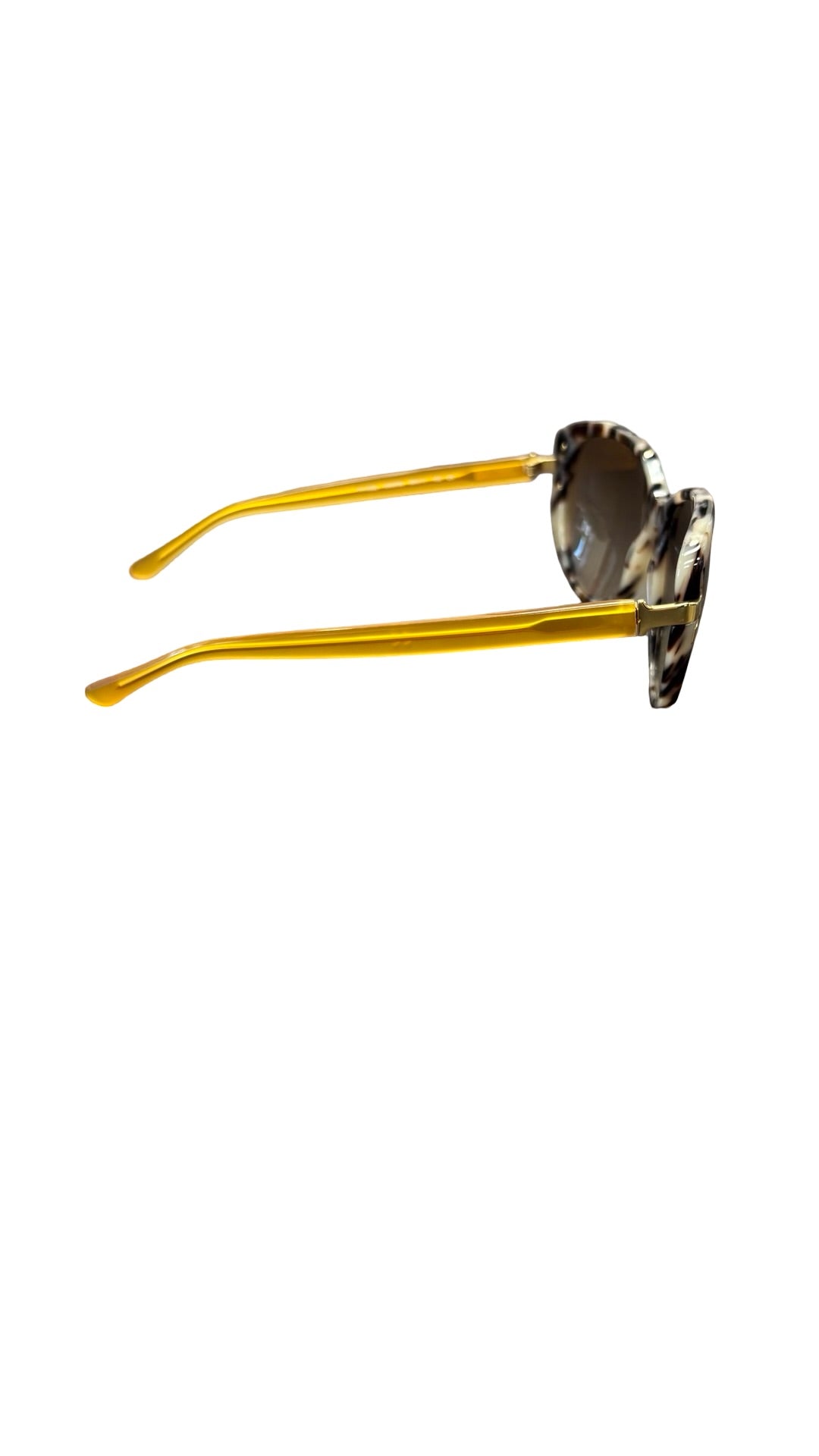 Tory Burch Cat Eye Sunglasses in Tortoiseshell Design